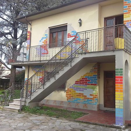 Tropical Bed&Breakfast Lucca Bagian luar foto