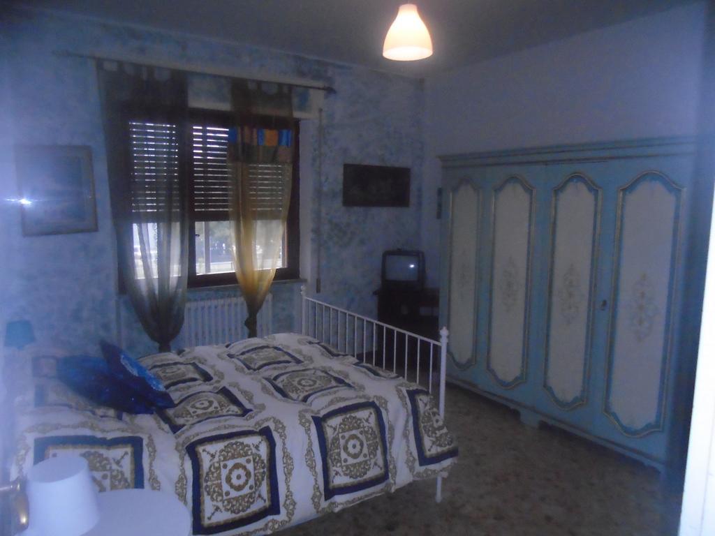 Tropical Bed&Breakfast Lucca Bagian luar foto