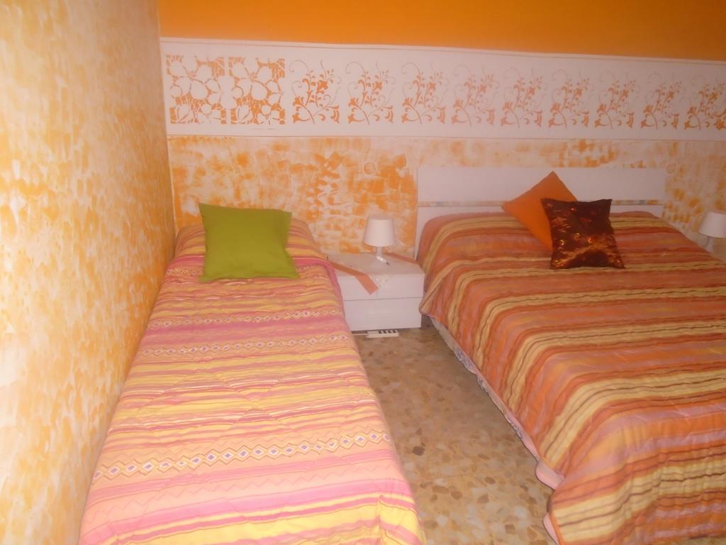 Tropical Bed&Breakfast Lucca Bagian luar foto