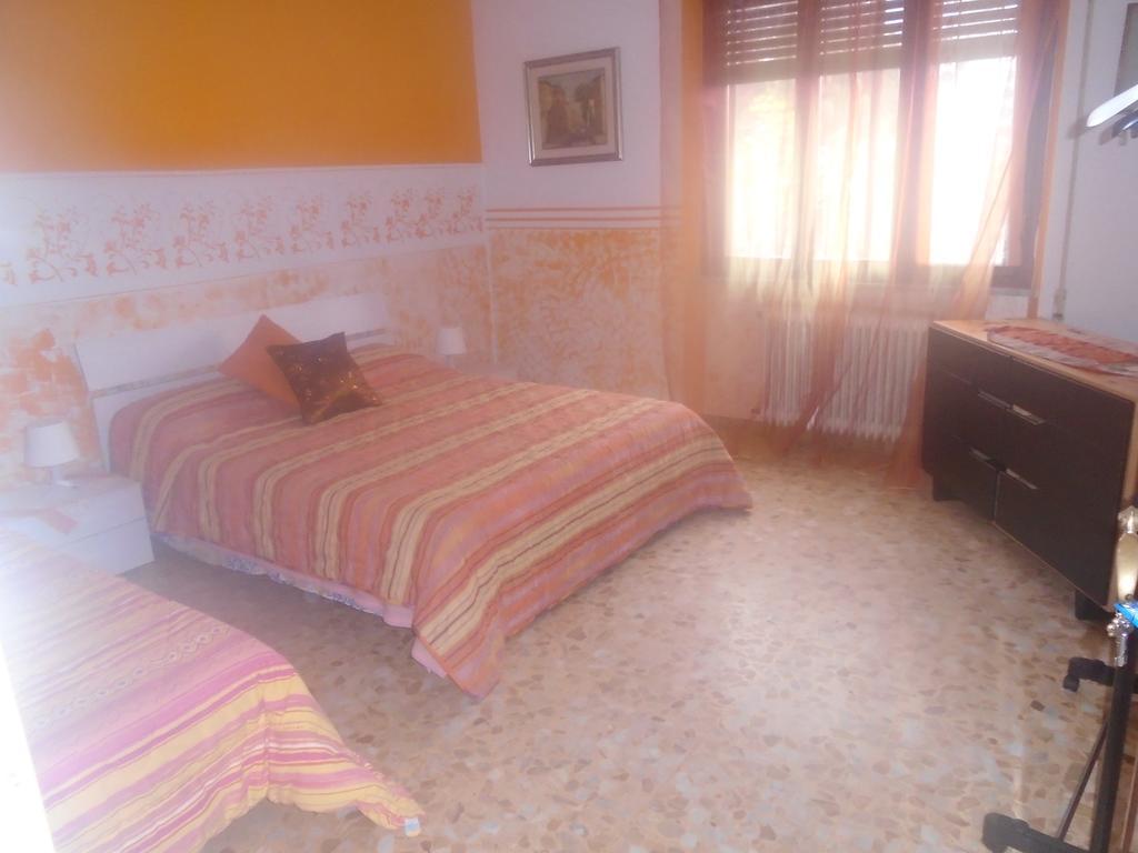 Tropical Bed&Breakfast Lucca Bagian luar foto
