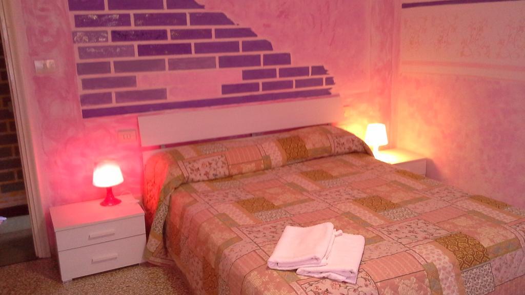 Tropical Bed&Breakfast Lucca Bagian luar foto
