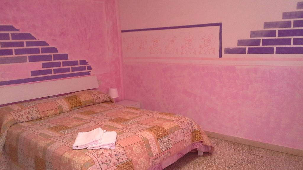 Tropical Bed&Breakfast Lucca Bagian luar foto