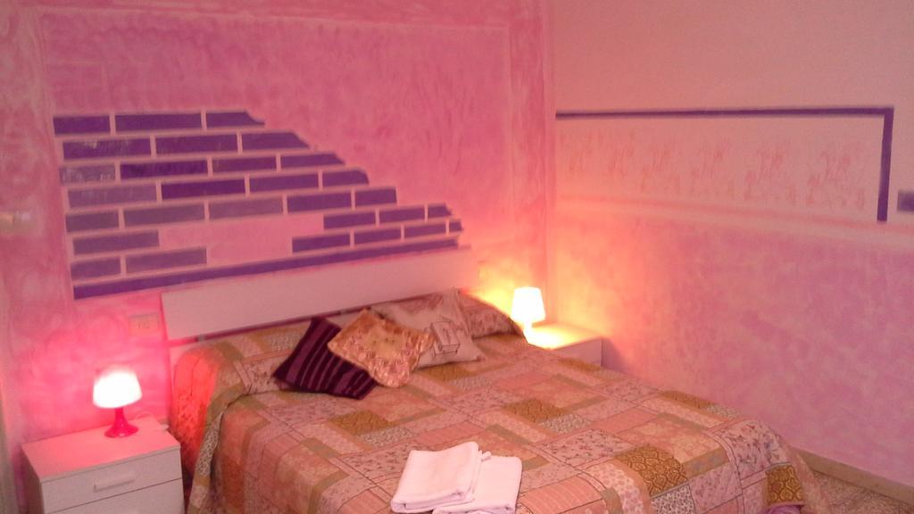 Tropical Bed&Breakfast Lucca Bagian luar foto
